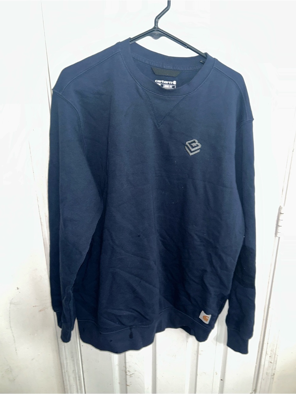 Carhartt Men’s Dark Navy Crewneck Sweatshirt with Chest Logo